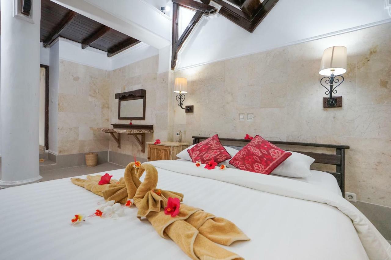 Martas Hotel Гили Траванган Экстерьер фото
